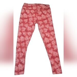 Lularoe Leggings. Tall and curvy tc Heart shape valentines day.